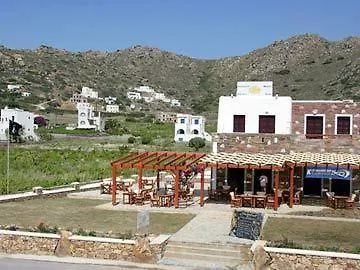 Orkos فندق 2*